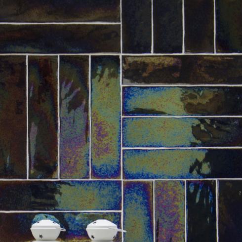 Slaapzaal trommel kruis Half tile metallic zwart parelmoer 7,5 x 15 cm visgraat per 0,5 m2 online  bestellen - TEGELinfo
