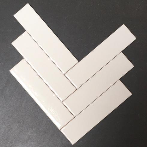     Liso glanzend wit strakke tegel met rechte randen 5 x 20 cm per 0,5 m2

