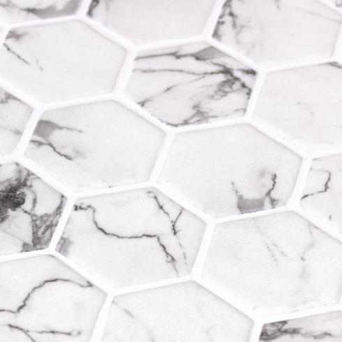     Hexagon XL glasmozaiek antislip marmerlook wit met zwarte aders mat 5 x 5 cm op matje per 0,49 m2
