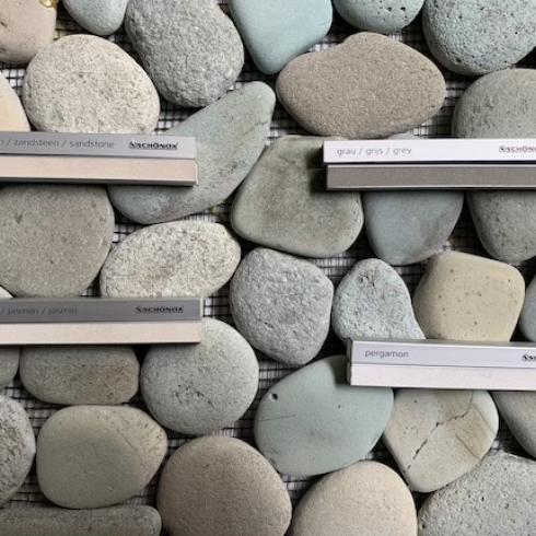     Beach Pebbles green groene kiezelstenen op matje per m2
