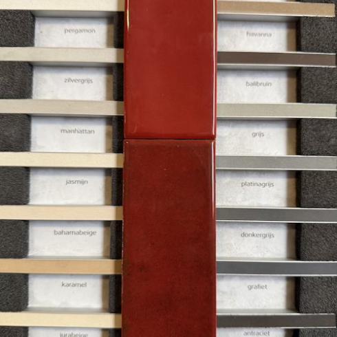     Bejmat look Fez Old glanzend bordeaux rode 5x15cm wand- en vloertegel per 0,45m2
