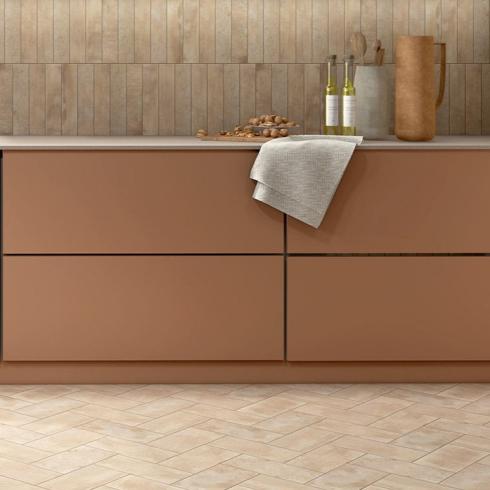     Aragon zandkleurige antislip natuursteenlook tegel 7,5x30 per 0,5m2
