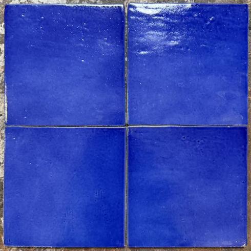     Glanzende kobaltblauwe vloer-en wandtegel 18 x 18 cm per m2
