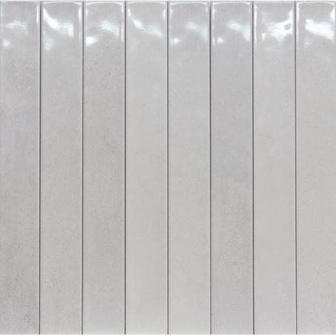     Celtic XL glanzende langwerpige lichtgrijze tegel 5 x 40cm per 0,9m2
