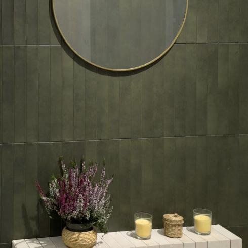     Celtic XL matte langwerpige bosgroene tegel 5 x 40cm per 0,9m2
