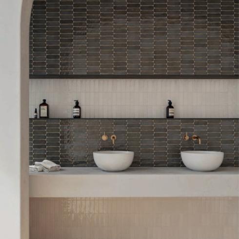     Bejmat look Aquarelle curve zwart 5 x 15 cm per 0,53 m2
