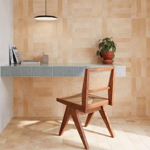     Oase Beige met Rode ader matte wand- en vloertegel 7x28 cm per 0,55m2
