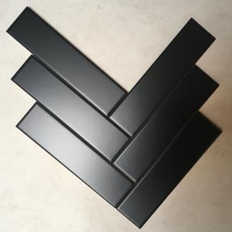 Liso mat zwart strakke tegel met rechte randen 5 x 20 cm per 0,5 m2