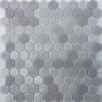     hexagon lichtgrijze mix mozaïek robuust 2,7 x 3 cm op matje per m2